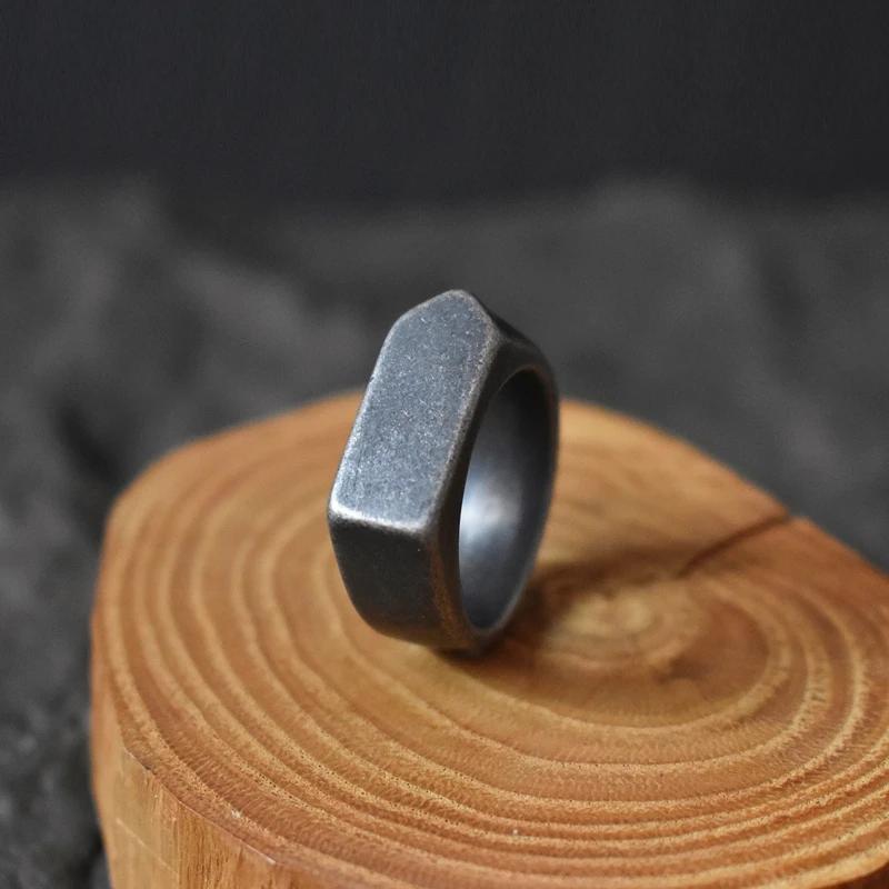 Classic Frosted/Smooth Arrow Tops Men's Rock Punk Rings Cool Fashion Individuality Signet Ring for Women Man Party Jewelry