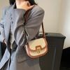 Summer new Korean niche contrasting color shoulder messenger bag fashionable retro saddle bag versatile underarm bag