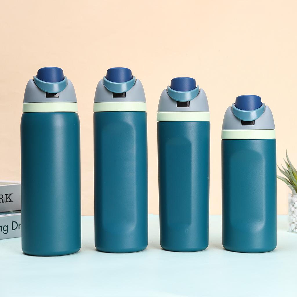 304 stainless steel water bottle - Large capacity portable bouncing insulated cup - Handheld double drinking straw cup