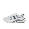 MLB New York Yankees Curve Runner Comfortable Retro Low Top Running Shoes Unisex Sneakers Pioneer-White 3ARNSPL4N-50WHS