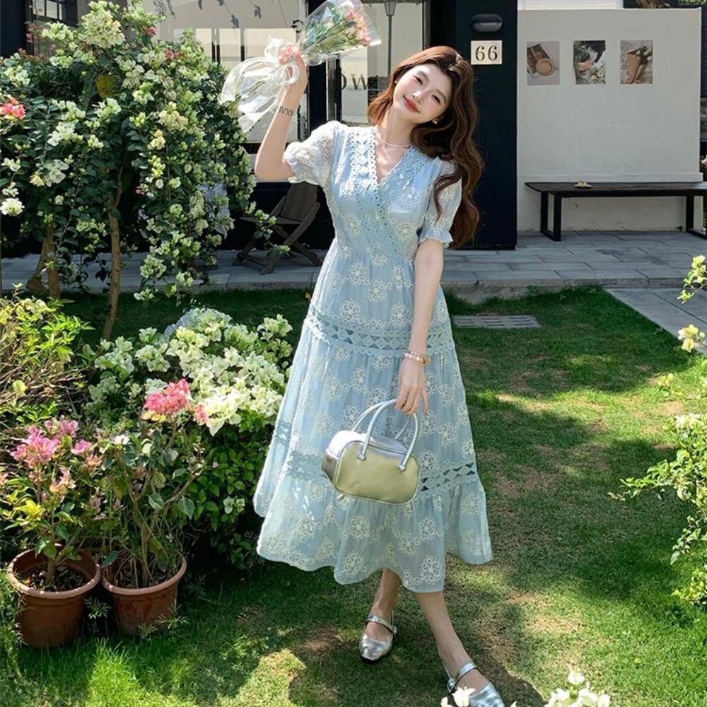 New Summer Fashionable Floral Embroidered Patchwork V-Neck Short-Sleeve Fitted Slimming Midi Dress Women's Holiday Vestidos