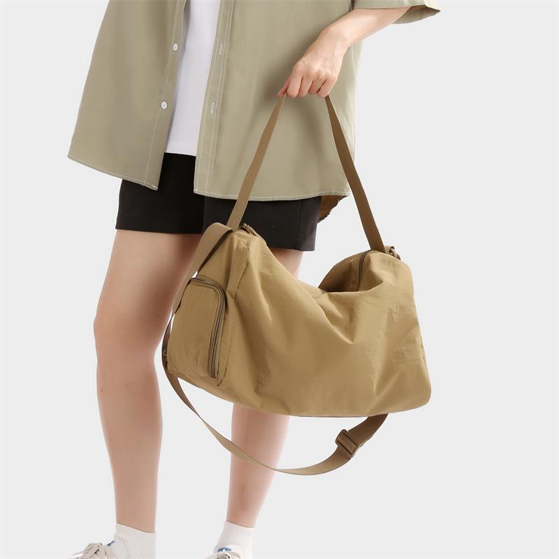 Sports Fitness Bag Short Distance Travel Bag Women's Large Capacity Shoulder Crossbody Bag