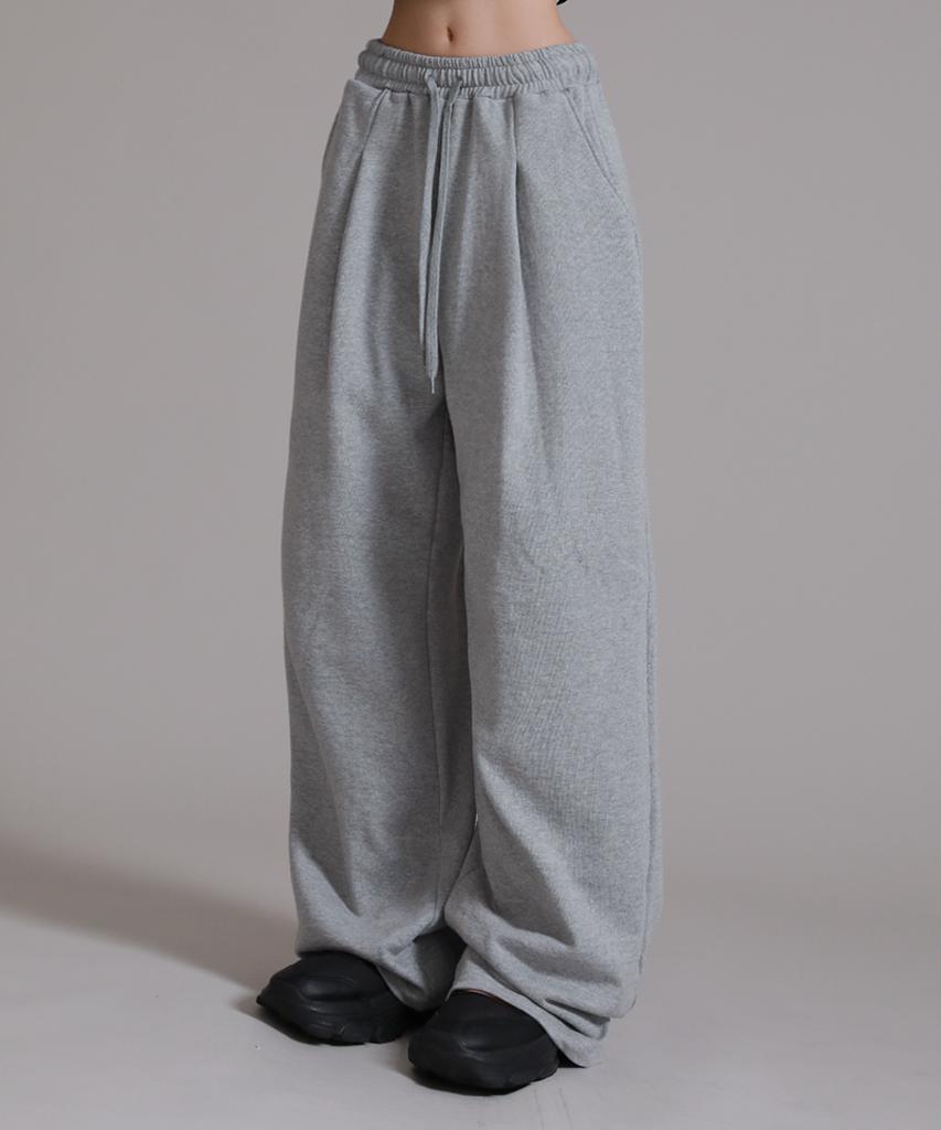 LIKE THE MOST Leopard Heart Pocket Applique Training Pintuck Wide Pants_Gray