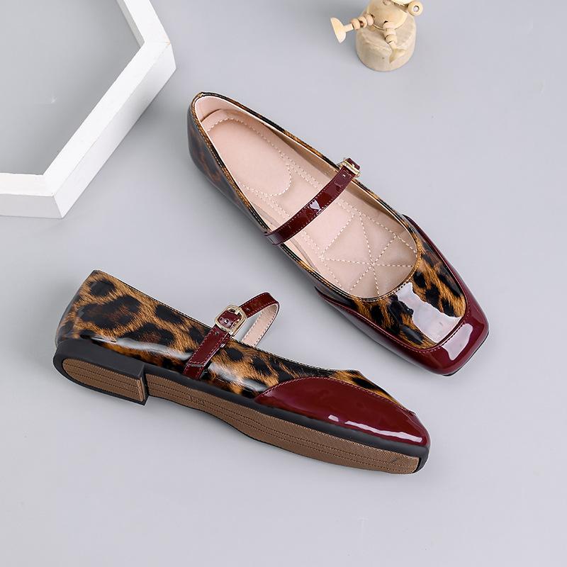 Mary Jane Shoes for Women Dressy Square Toe Ballet Flats with Strap Comfortable Walking Shoes Women's Soft Faux Leather Anti-Slip Ballerina Shoes