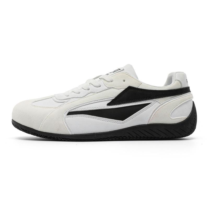 Men's Sneakers 2026 Spring New Low Cut Flat Casual Sports Shoes Man Fashion Outdoor Running Shoes Vulcanized Zapatillas Hombre
