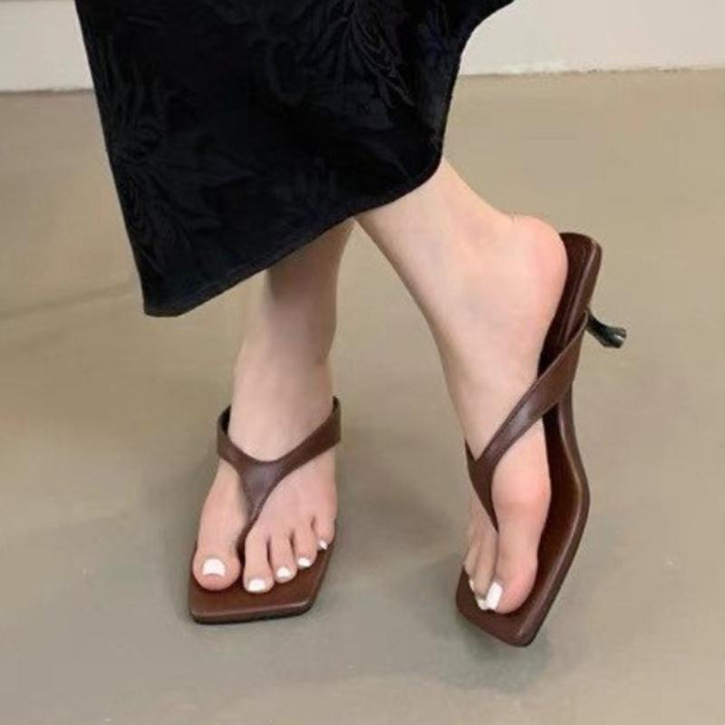 Fashion Fashion Square Clip Toe Women Slippers 2025 Summer Low Heels Beach Sandals Flip Flops Mules Slides Ladies Shoes