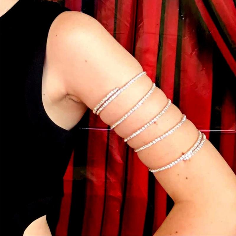 Rhinestone Arm Cuff for Women Hip-pop Armlet Bangle Bracelet for Girls Women Punk Glistening Retro Arm Cuff Jewelry