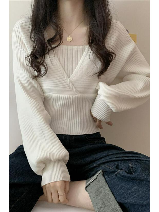 Women's Fashionable Square Neck Knitted Top - Spring/Autumn Design, Short, Versatile, with Bubble Sleeves and a Faux Two-Piece Look.
