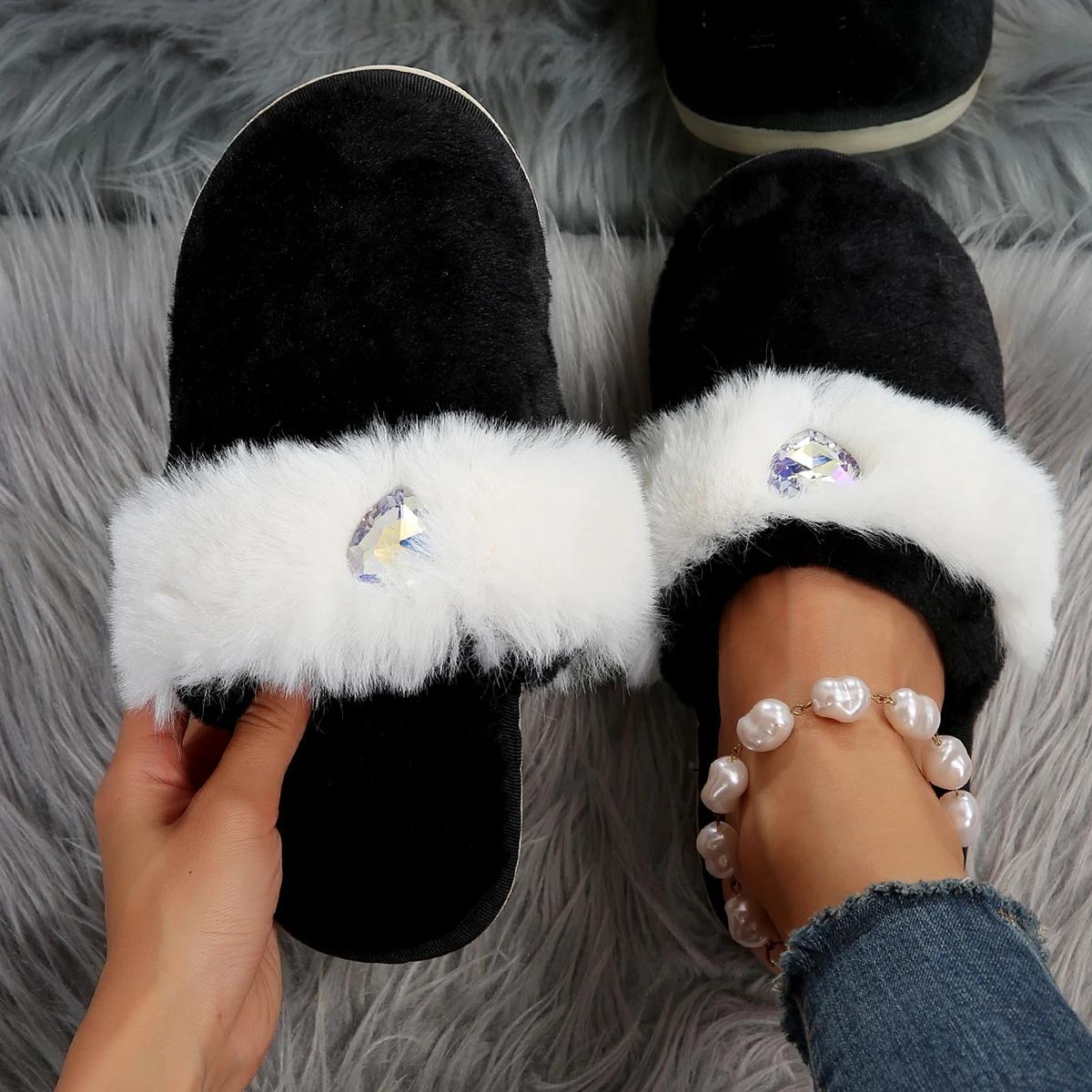 

Плоские пушистые меховые тапочки женские с круглым носком, блестящие заклепки, меховые тапочки женские зимние шлепанцы, сланцы, тапочки для дома 41 чёрный