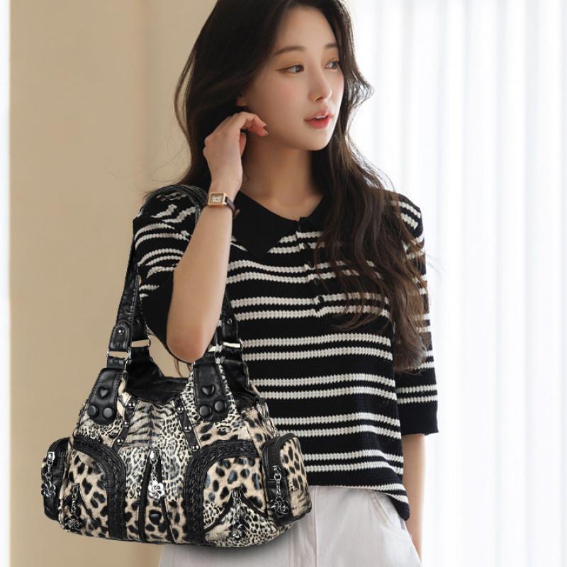 Női leopárdmintás Hobo Táska, Puha PU Bőr Többzsebes Válltáska, Vintage Szegecses Táska Levehető Pánttal a Mindennapi Utazáshoz