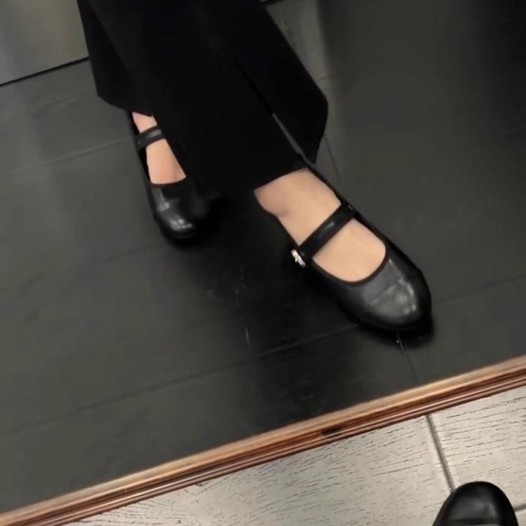 Inner Heightening Version~ Xiaoxiangfeng One-word Buckle Mary Jane Shoes 2025 French Round Head Color Matching Single Shoes Ballet Shoes