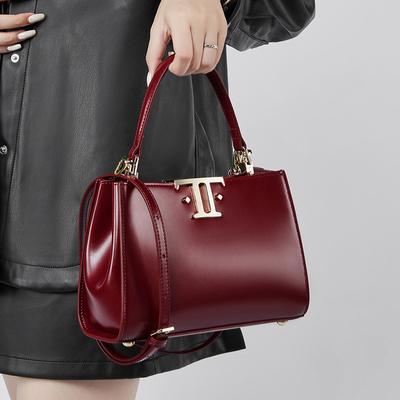 Borsa Dea di Design di Nicchia in Pelle Senso Superiore Doppia Fibbia Mini Monospalla a Tracolla Portatile da Pendolare Tote Bag