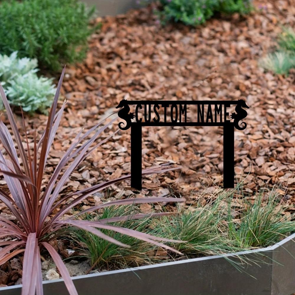Custom Metal Garden Stakes Personalized Lawn Sign Patio Decor Outdoor Gift for Family
