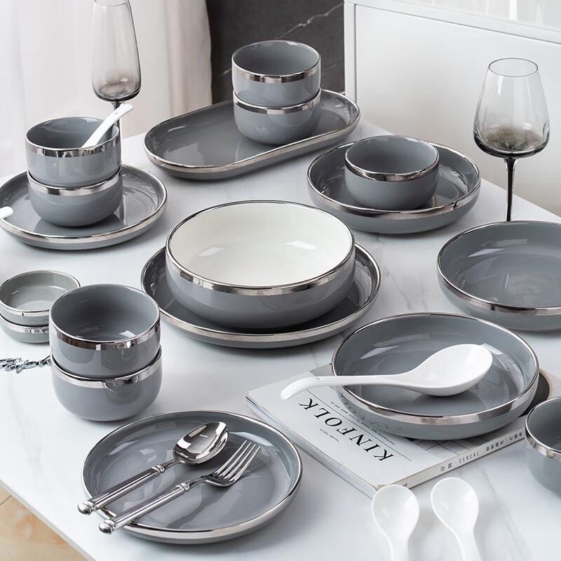 Alan Huijia LIU Premium Grey Ceramic Dinnerware Set Four-person