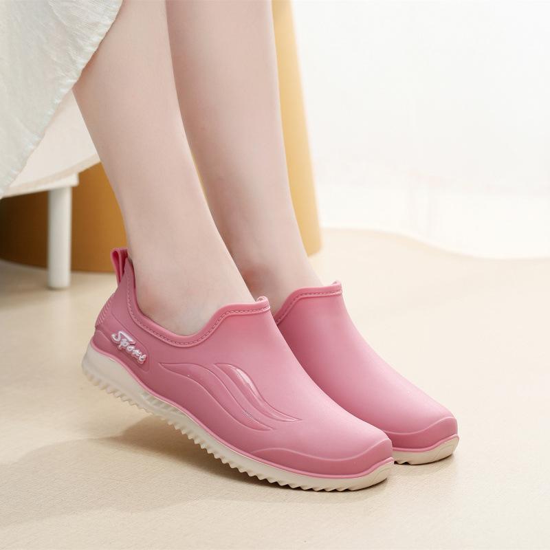 European and American Shallow Mouth Rain Shoes Female Internet Celebrity Fashion Low-top Short Tube Non-slip Waterproof Shoes Kitchen Work Rubber Shoe