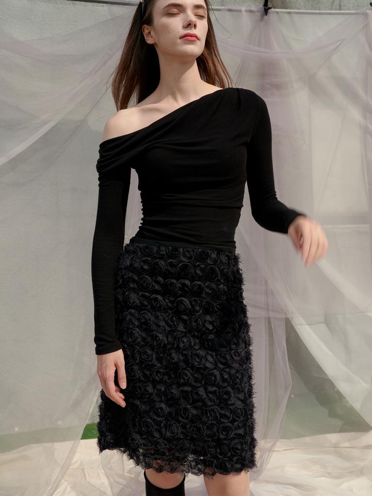 Sorry, Too Much Love Rosierose Lace H Line Skirt_Black