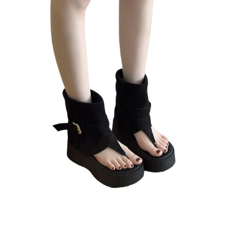 Fashion toe cool boots cover boots summer 2025 new fashion round head personalized herringbone Roman sandals