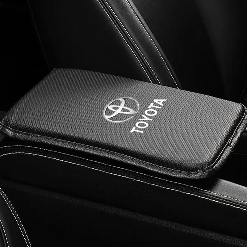 Koža z uhlíkových vlákien Podložka na konzolu do auta Kryt vankúša lakťovej opierky do auta pre Toyota TRD Reiz Corolla Chr Yaris Camry Logo RAV4 Levin