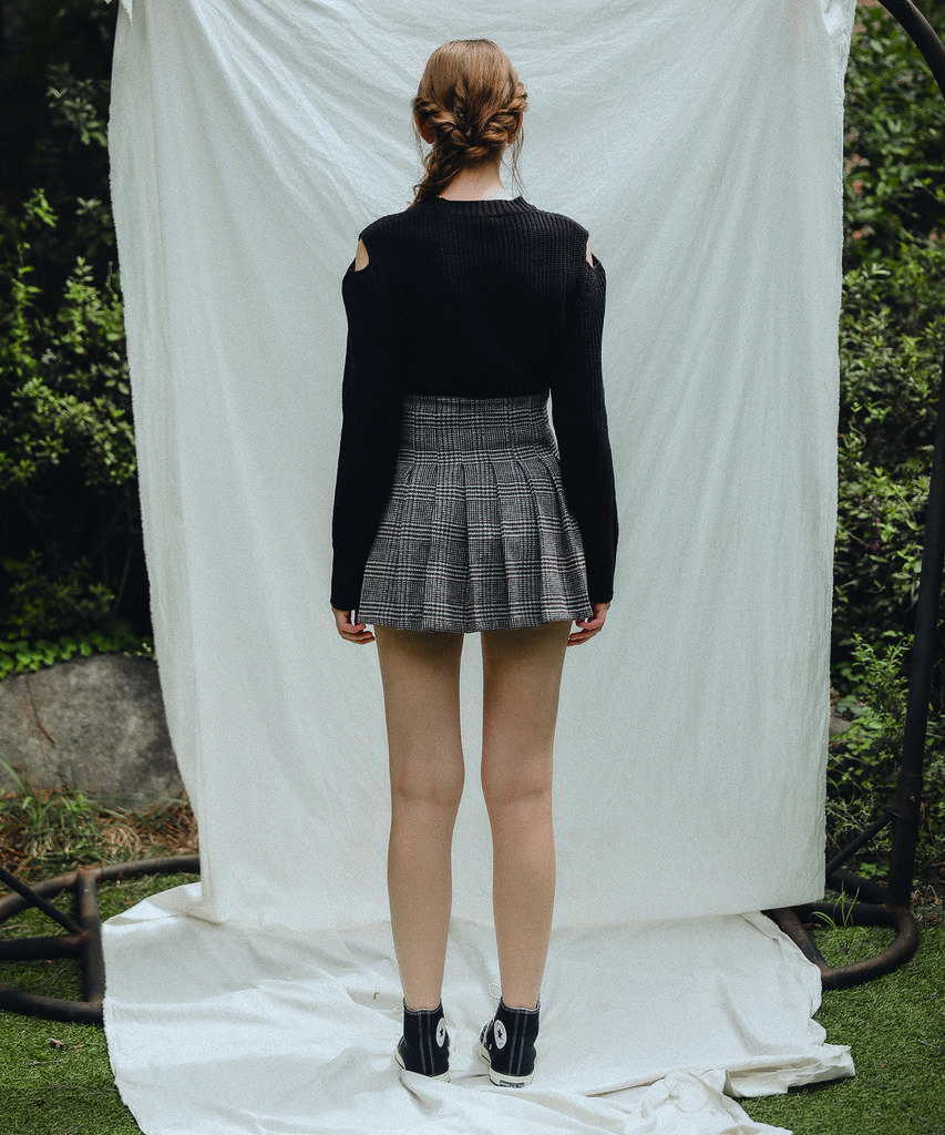 Hypernet Buckle Pleated Check Mini Skirt