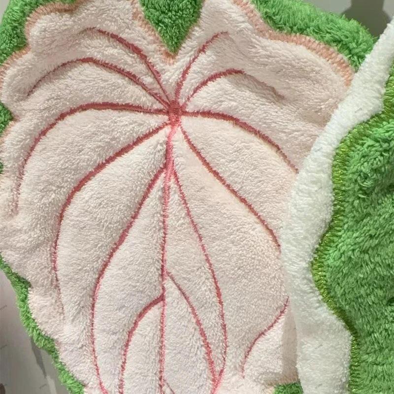 Hot Plant Leaves Hot Plant Cartoon Hand Towel Double-Layer Absorbent Thickened Quick Drying With Hanging Design Bathroom Kitchen