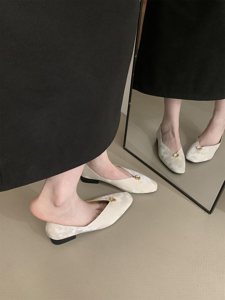 fashion Women Loafers Fashion Autumn Spring Dress Shoes Low Flat Heeled Black White Red Green Elegant Dance Mary Janes Slip On Work Shoe