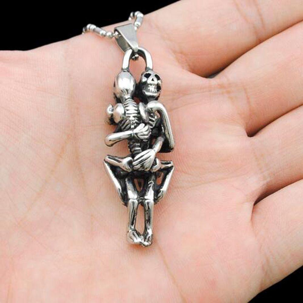 Black Skeleton Hugging Jewelry for Men Double Skeleton Skull Stainless Steel Skull Pendant Necklace
