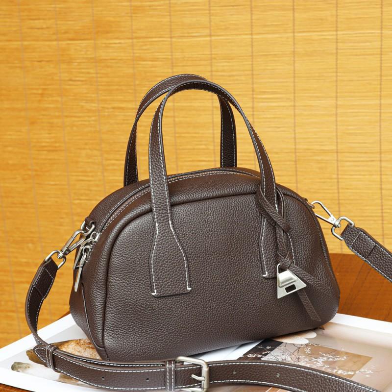

TOGO Head Leather Bowling Bag Fashion Trendy Handheld Women s Cross Shoulder 25x13x16CM кофейный