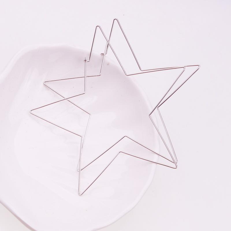 

Fashion Bold & Stylish Hollow Star Geometric Earrings Accessory