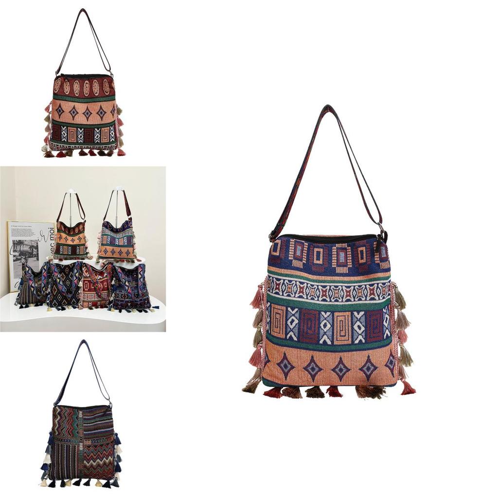 Ethnic Pattern Handheld Tote For Women With Special Fabric And Mobile Pocket For Street Fashion