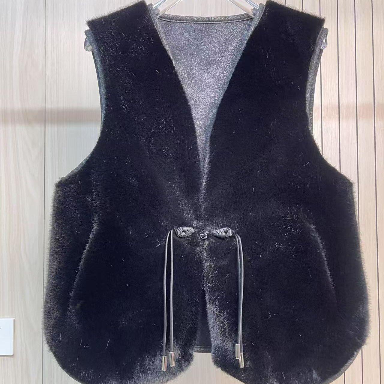 

Осень и зима китайская мода имитация норки новая свободная жилетка мех интегрированный искусственный мех жилет женский 45kg-65kg чёрный