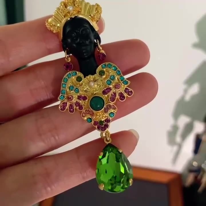 broche sapin de noel vert et strass 5x3 cm femme pin up retro