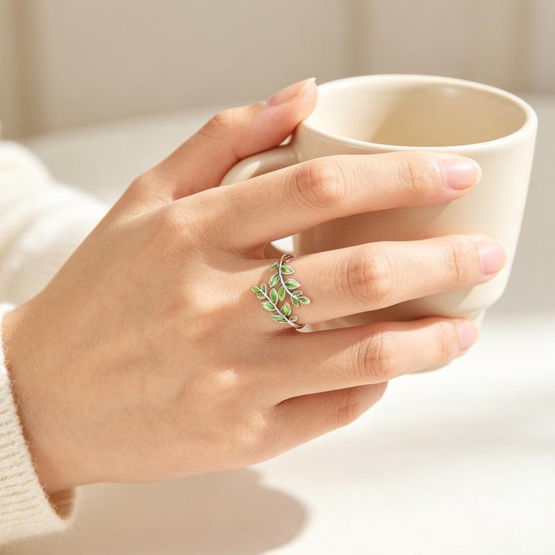 Artistic Retro Blue-enameled Green Leaf Open Ring