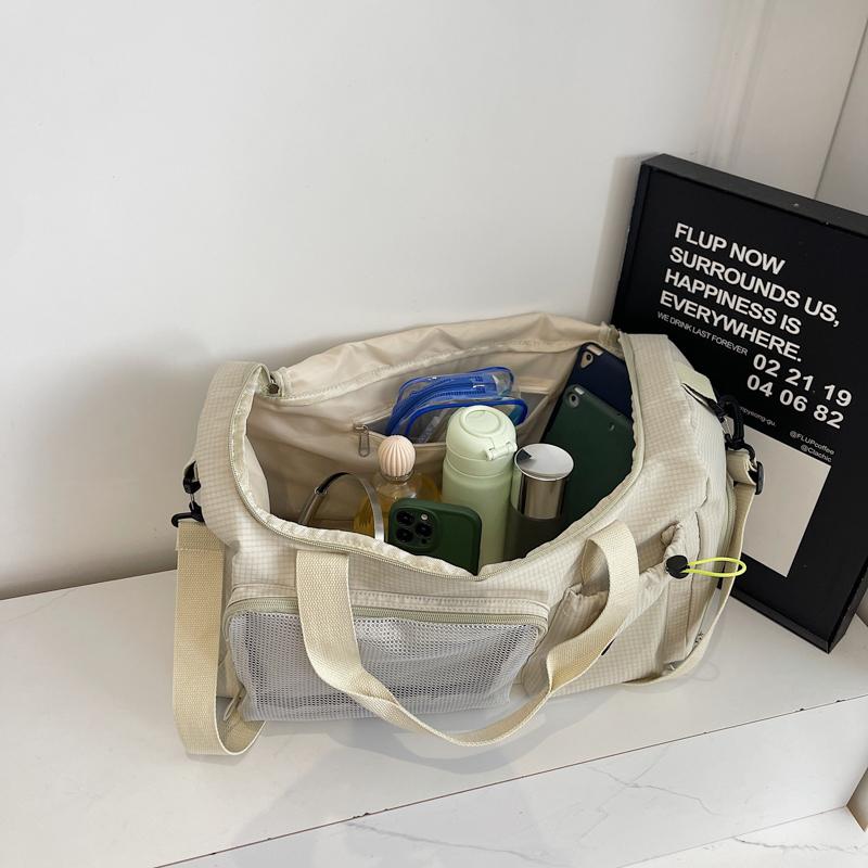 Sports Fitness Bag Wet and Dry Separate Swimming Crossbody Bag Lightweight Large Capacity Short-Distance Travel Shoulder Bag