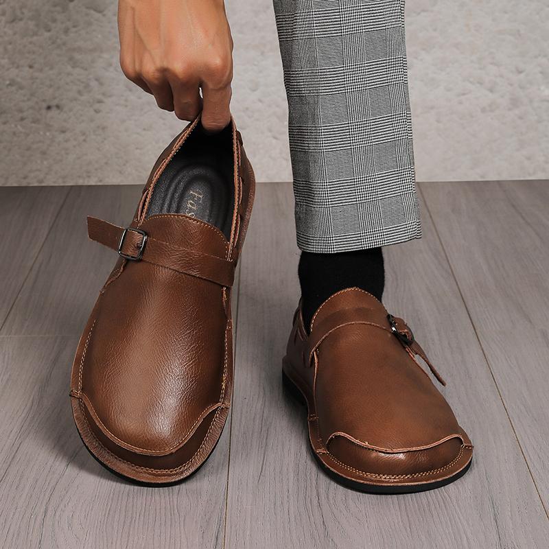 Fashion Summer Breathable Leather Casual Loafers Retro Style Quality Handmade Stitched Leather Shoe Fashion Men Business Commuting Shoes