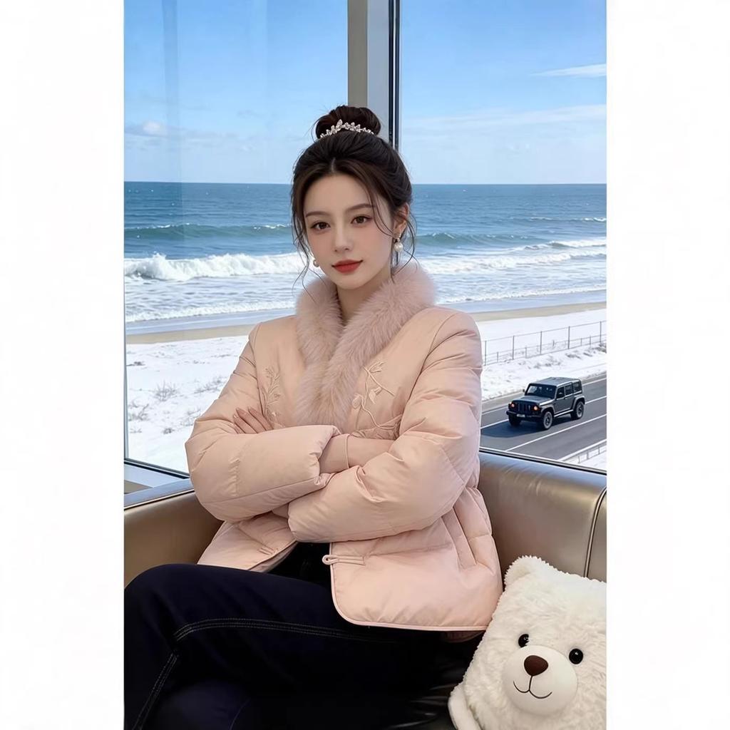 New Chinese-style pink age-reducing disc-buckled short cotton-padded clothes for women's autumn and winter new national style embroidered retro c
