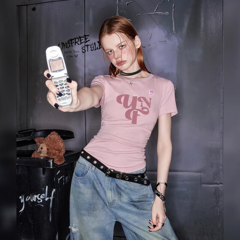 

UNIFREE Women s American Style Crew Neck T-Shirt M