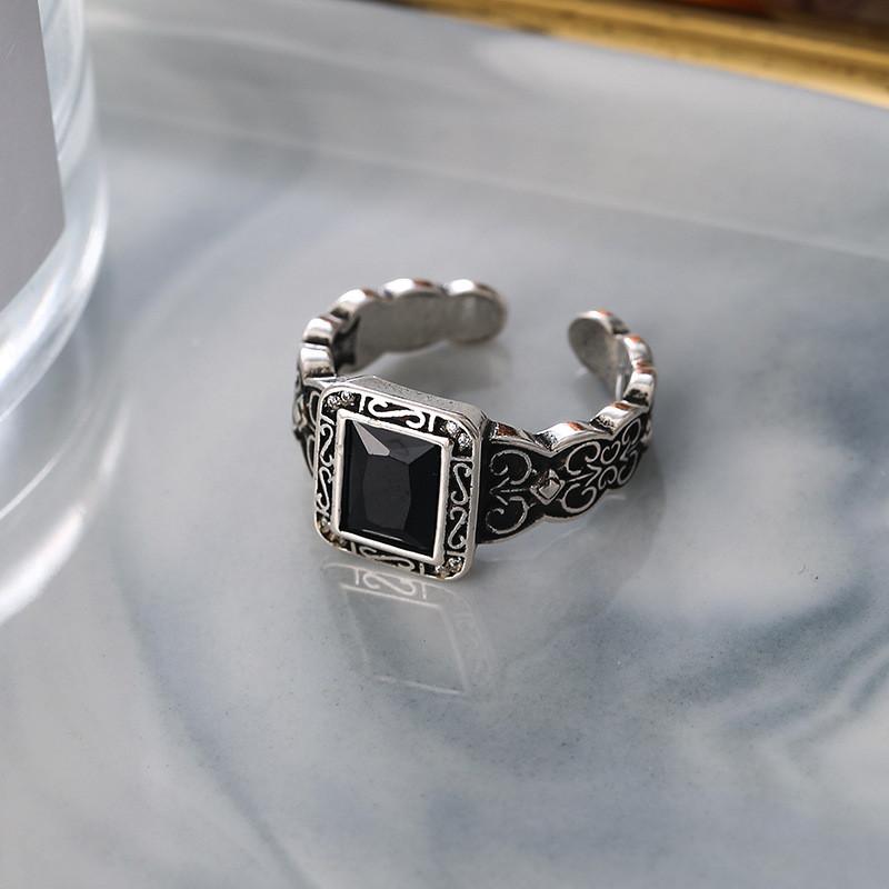 Fashionable Distressed Copper Ring With Unique Floral Design Adjustable Size For Women