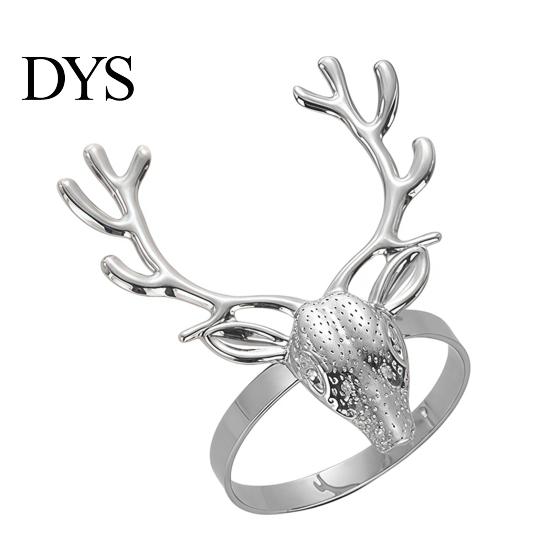 Formal Banquet Table Ornaments Christmas Deer Napkin Ring, Metal Elk Head Holder, Reusable Antler Rings Holiday Ring for Dining Decor Winter