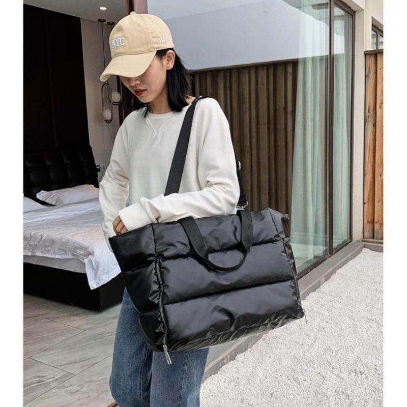 Dry And Wet Separation Sports Portable Shoulder Bag Yoga Fitness Bag Large Capacity Travel Bag Foldable