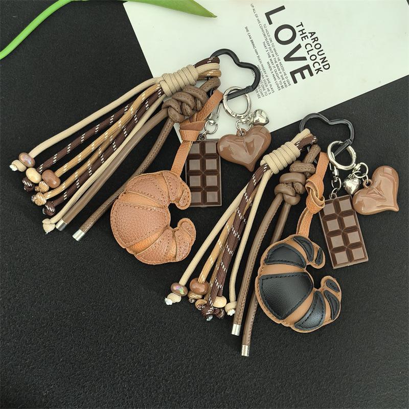 Trendy Croissant Woven Rope Keychain Creative Versatile Keyring Bag Pendant Y2K Vintage Pu Leather Key Hanging Decoration Gifts