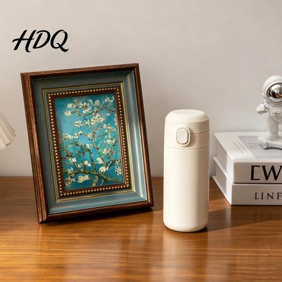 Modern Chinese Home Decor Retro Photo Frame Art Display Oriental Aesthetics Wall