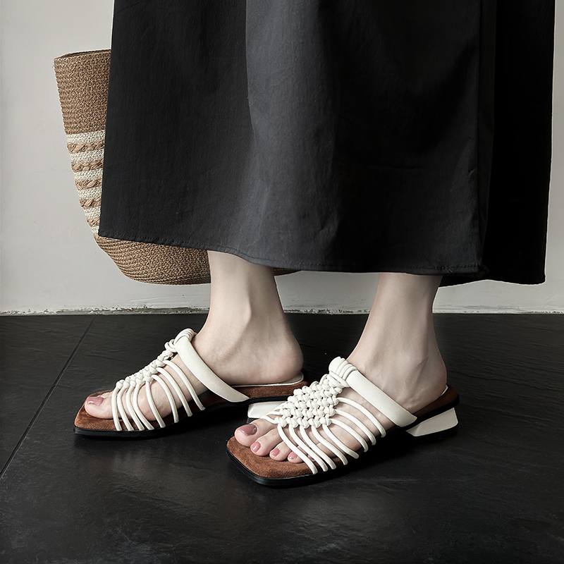 Krazing Pot Straw Weaving Summer Size 40 High Quality Slip on French Chic Thick Heels Women Peep Toe Sandals