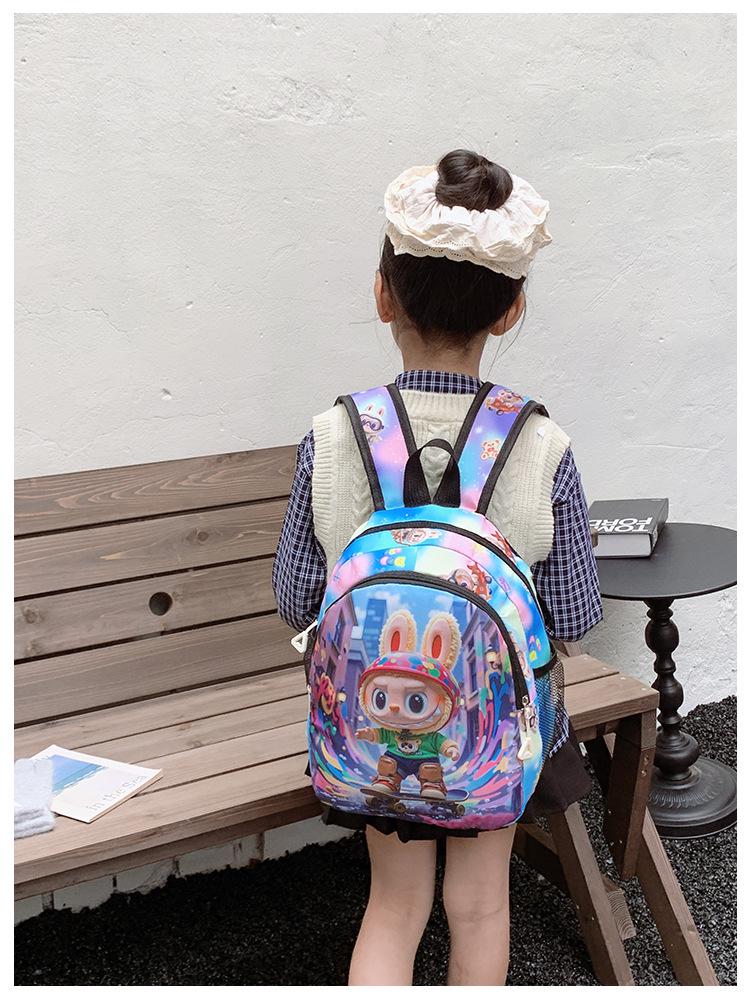 Large Capacity Cartoon Backpack for Kids - Cute, Fashionable, and Casual for School and Outdoor Use.