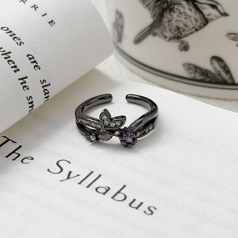 "Dark Butterfly Light" Retro Neutral Enamel Dark Butterfly Open Ring For Women Wearing Personalized Punk Index Finger Ring