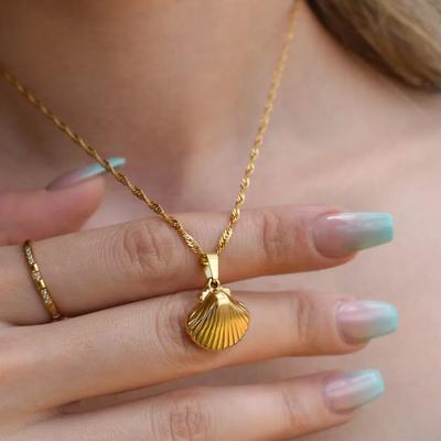Gold Color Seashell Necklace For Women Charm Shell Choker Necklaces Waterproof Stainless Steel Beach Jewelry Accessories Gifts