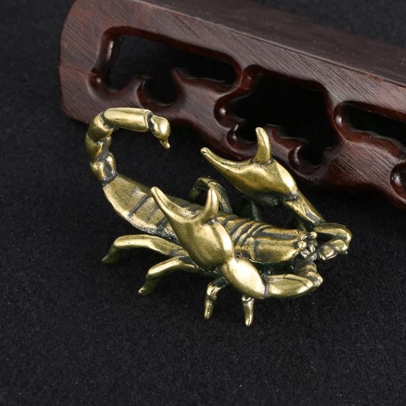 Antiqued Brass Scorpions Miniature Figurine Pen Holder Ornament for Business Gift Giving and Home Office Desktop Decors