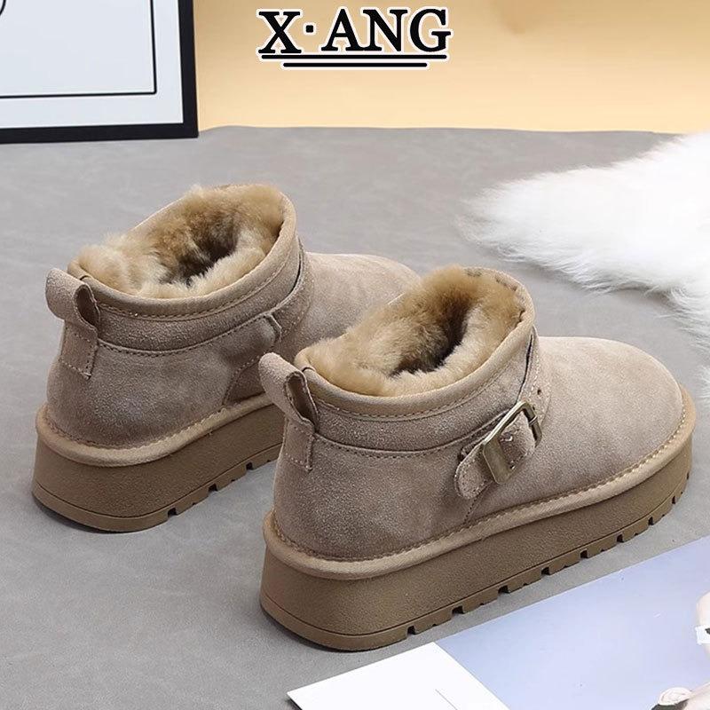 

Leather wool snow boots women s winter new thick-soled velvet thickened warm large cotton shoes short boots 40