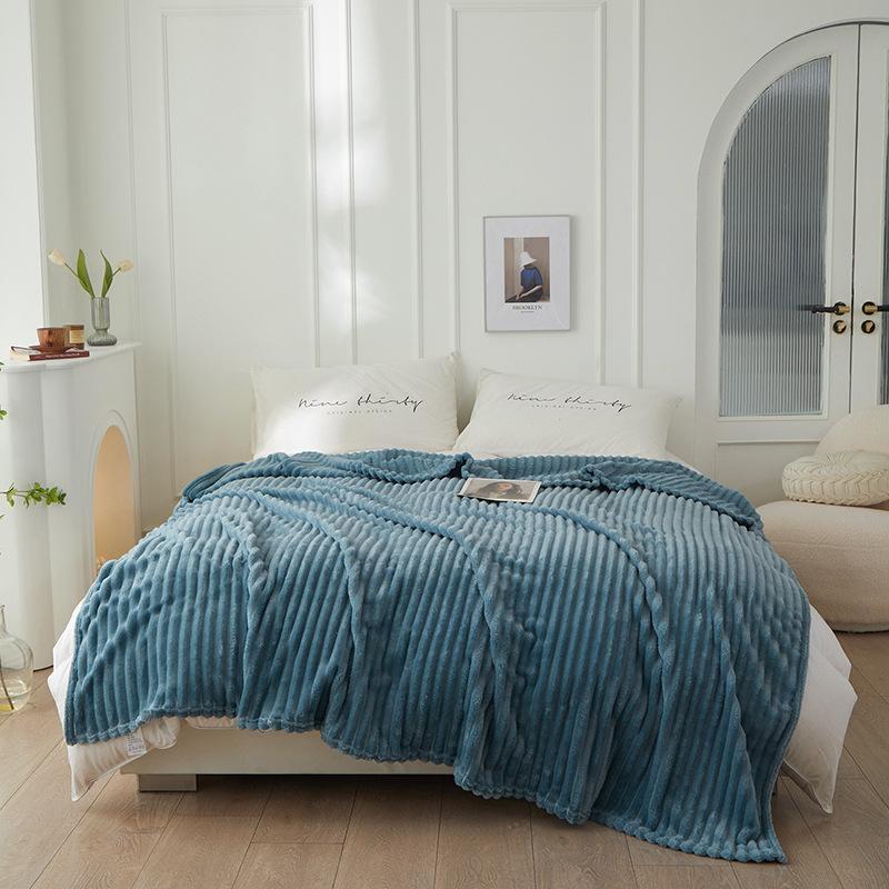 Luxury Thick Milk Velvet Extra Wide Ribbed Wool Blanket Autumn And Winter Thick Kindergarten Blanket And Office Nap Blankets