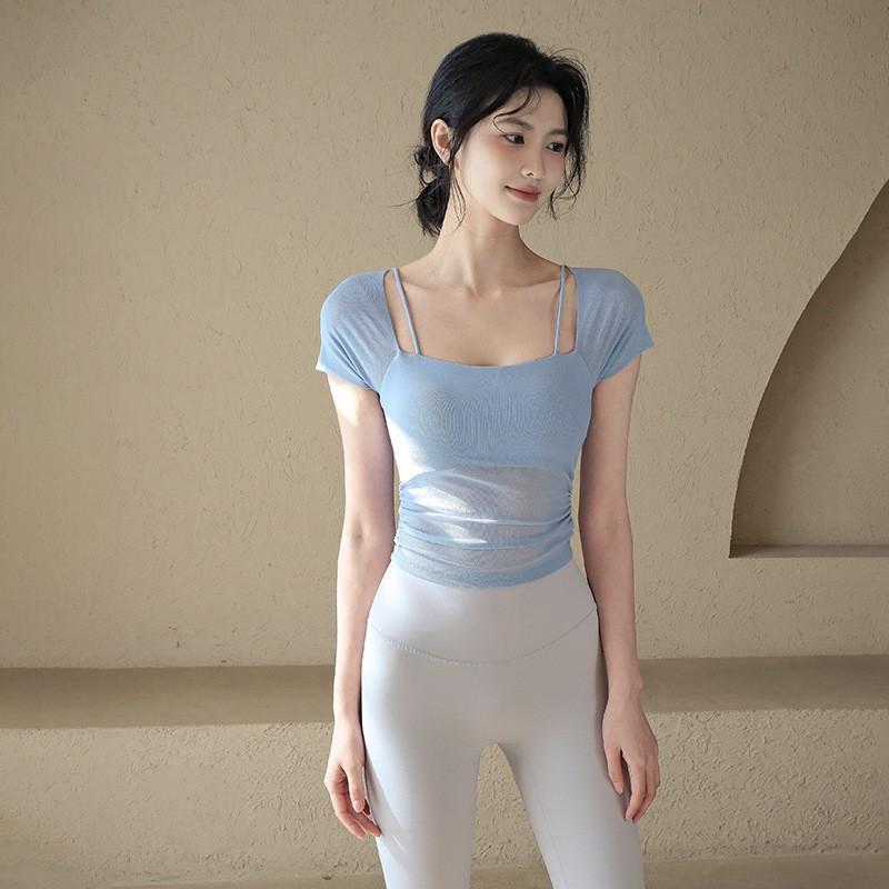 Womens Long Sleeve High-Elastic Quick-Dry Yoga Top With Built-in Mesh-Back Bra Support