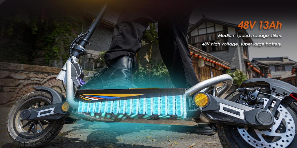 KuKirin A1 Electric Scooter - 45km/h Max Speed, 45km Range, 800W Motor, 10" Vacuum Tires, Foldable Design for Urban Commuting